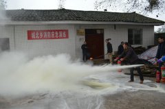 城北鄉(xiāng)：舉行消防安全知識(shí)培訓(xùn)和應(yīng)急演練