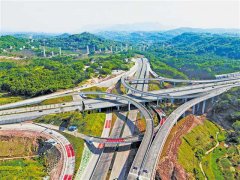 茶園大道全幅通車 全長(zhǎng)4.63公里，雙向8車道加雙輔道